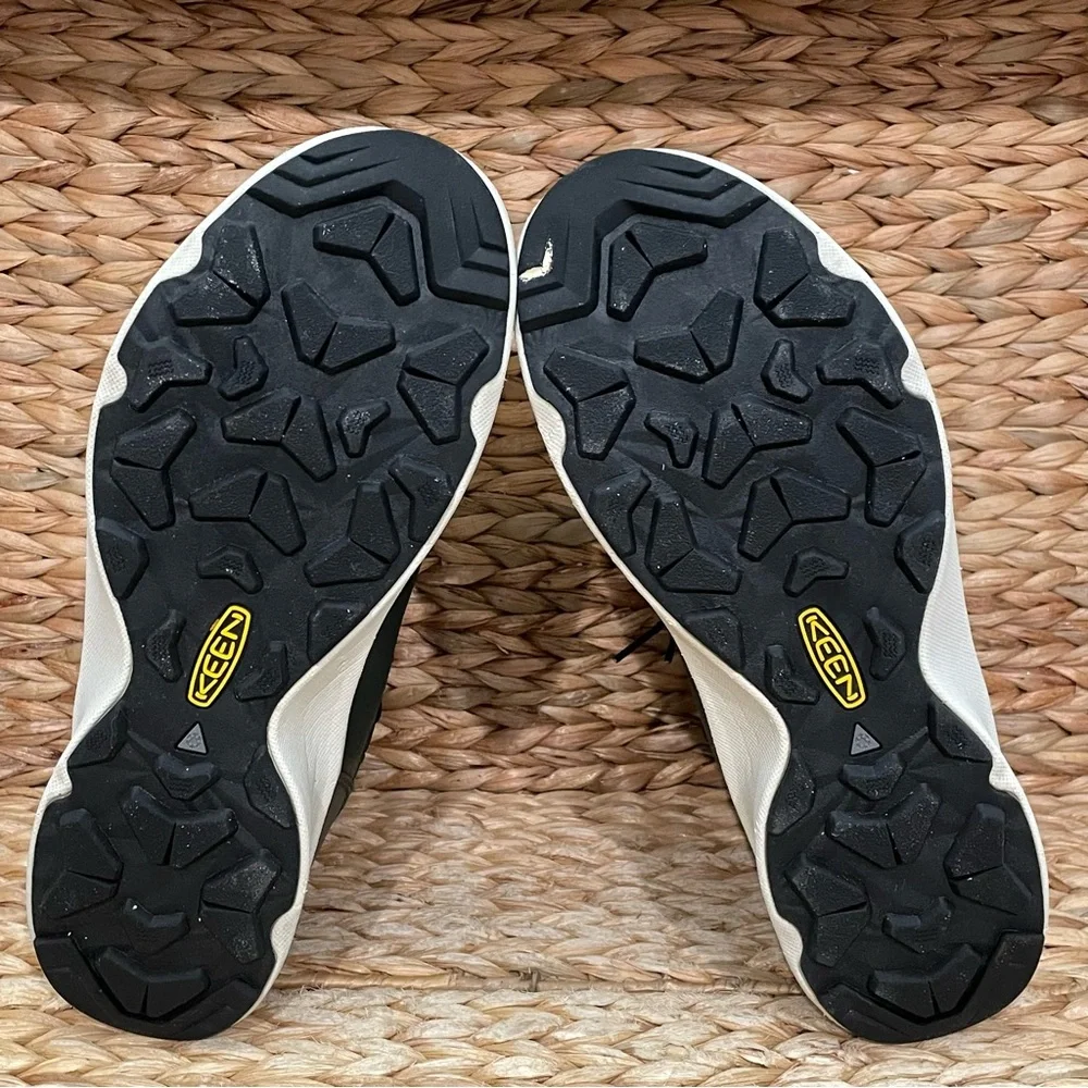 Keen pre owned